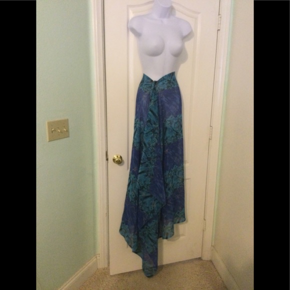 Beautiful Polyester scarf More by Lata - Picture 2 of 8